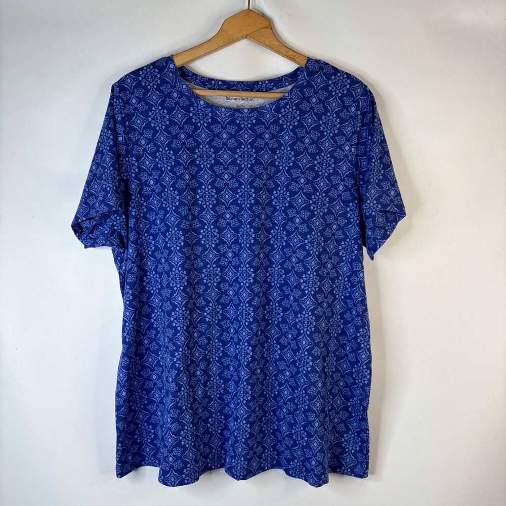 Woman Within T-Shirt Women 1X Blue Geometric Medallion Short Sleeve Relaxed Fit